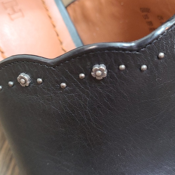 Coach Marnie Block Heel With Tea Rose Studs - Picture 5 of 13